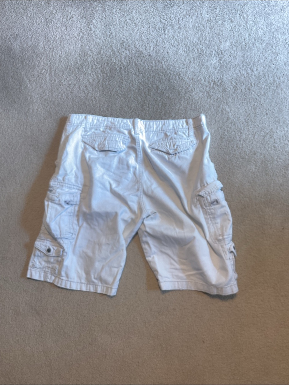 Plugg White Men's Cargo Shorts with Utility Pockets